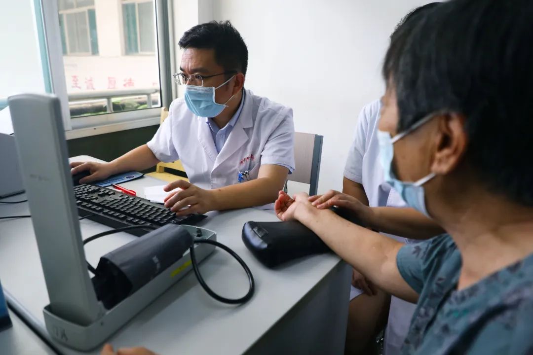 1660527833793075.jpg 640.jpg